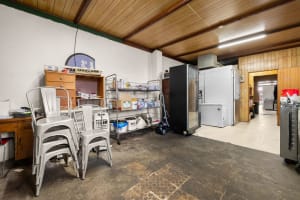 LEASEHOLD - Corowa Take Away, NSW - 1P0572