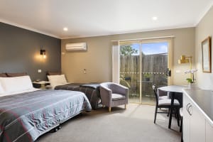UNDER CONTRACT Adj Net Profit>$243K 13 Rooms Freehold Motel Strahan Tasmania 70% Occupancy