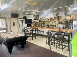 BLUFF HOTEL: FREEHOLD HOTEL & GAMING OPPORTUNITY - 72HF