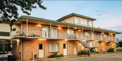 Massive price reduction! High Yield for Owner-Operator - 4 months work per year | Resort Brokers ...