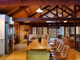 FULLY RENOVATED, IMMACULATE PRESENTATION & HISTORIC CHARM - EXCEPTIONAL MOTEL PROPERTY - BATHURST