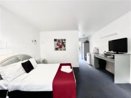 Leasehold  Motel with Restaurant in Tourism Hotspot Halls Gap