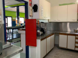 FREEHOLD BAKERY/CAFE AND HOUSE FOR SALE