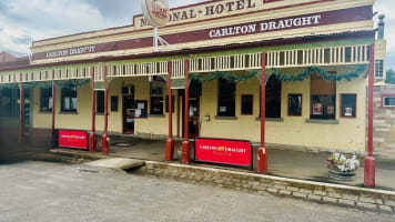 UNDER OFFER - National Hotel Clunes