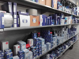 Vendor Finance  Thriving Auto Parts St Helens L/H $100,000+SAV Busy & Profitable Freehold Available