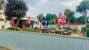 UNDER OFFER - National Hotel Clunes
