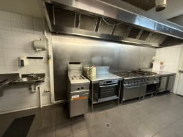 WIWO Cocktail Bar situated on the iconic Chapel Street + Mobile Bars Business