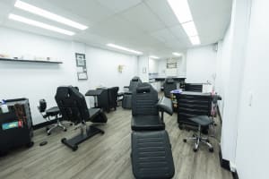 LEASEHOLD - Twin City Tattoo & Body Piercing, Wodonga VIC - 1P0522