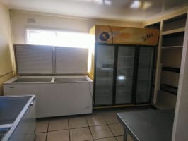 GET THIS GREAT FISH AND CHIP SHOP & GENERAL STORE FOR FREE! TAKE OVER THE LEASE