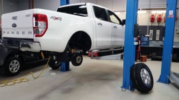 Established 4WD, Caravan and RV Accessories Business with Service Expansion