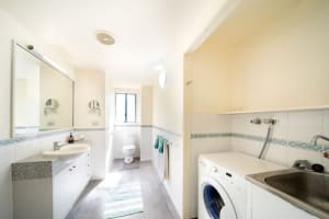 Lifestyle with Income - Airlie Beach - North Qld - Income Range 50 - 100k Plus