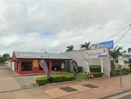 Cycling enthusiasts! 20year business in lifestyle locale!