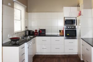 Freehold Motel Including Fully Furnished 4 Bedroom House