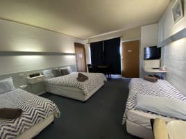 12-Room Leasehold Motel Offering Strong Profits, a 30-Year Lease & Lifestyle Opportunity