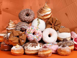 Donut and Coffee Franchise Kiosk in Major Sutherland Shire Shopping Centre, No Cooking Required