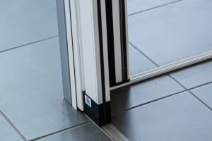 Leading Retractable Screen Manufacturer Business for Sale (Our Ref: V2087)