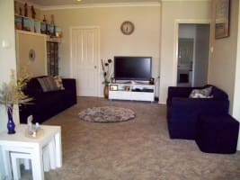 NOT JUST A BUSINESS BUT A CASUAL WAY OF LIFE! -  INCLUDES RESIDENCE & BUSINESS!