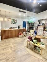 Profitable Retail Boutique - Loyal Clientele