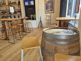 Coastal Wine Bar & Liquor Store Opportunity  Bayside Melbourne