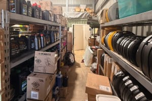 LEASEHOLD - Ovens Valley Parts Centre, Bright VIC - 1P0628