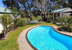 FREEHOLD - Golden Heritage Accommodation, Beechworth VIC - 1P0598