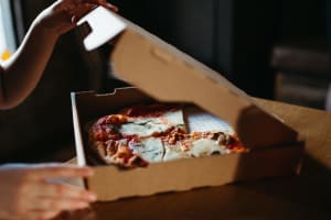 Pizza Shop | Established 6 Years | $10-11K Weekly Takings | Loyal Customer Base [2605281]