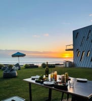 High-Profit Beachside Cafe - Secure Lease & Growth Potential