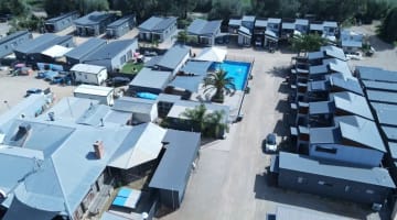 FOR SALE BY EXPRESSION OF INTEREST - Bundalong Tavern & Villas, VIC - 1P0558.