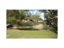 ICONIC LOG CABIN TEA HOUSE RESTAURANT WITH TOP VIEWS UNDER MT GLADSTONE LOOKOUT