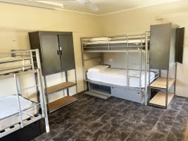 Far North Queensland Coastal Tropical Caravan Tourist Park - 896CPF