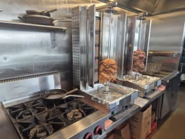SENSATIONAL WATERFRONT RESTAURANT & BAR $150,000 FIT-OUT  CHATTEL SALE ONLY $79,000