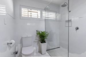 ACCOMMODATION BUSINESS IN PARADISE - PRIME LOCATION - NORTH OF NOOSA HEADS