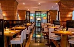 Fully under management, prime location restaurant