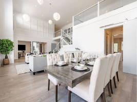 Profitable Designer Lighting E-Commerce Brand