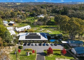FREEHOLD - Golden Heritage Accommodation, Beechworth VIC - 1P0598