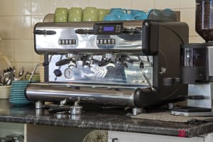 Café in the middle of a booming retail HUB