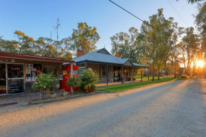 UNDER OFFER - Big4 Barham