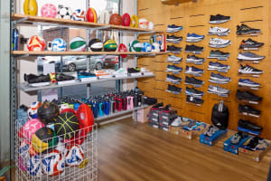 Est Circa 45 yrs Iconic Retail Business Weekly Sales $16K+ Profitable Easy To Operate