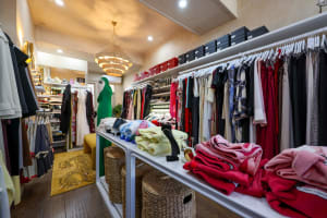 High Traffic Location | Premium Fashion Boutique For Sale |MAS222