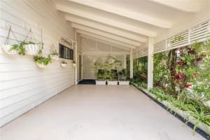 ACCOMMODATION BUSINESS IN PARADISE - PRIME LOCATION - NORTH OF NOOSA HEADS