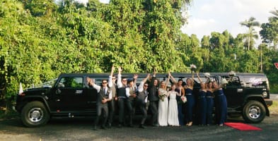 SUCCESSFUL STRETCH HUMMER HIRE (limousine) BUSINESS - CAIRNS/PORT DOUGLAS REGION