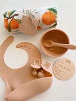 Successful, profitable children’s clothing, swimwear & accessory business