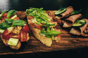 Great Value Lunch Bar for Sale