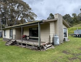 Own an Entire Victorian High Country Township of 34 Freehold Acres