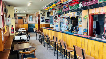 Historic Ballarat Pub with Accommodation & Multiple Income Streams