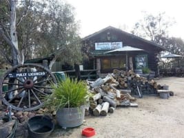 ICONIC LOG CABIN TEA HOUSE RESTAURANT WITH TOP VIEWS UNDER MT GLADSTONE LOOKOUT
