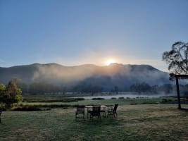 A BEAUTIFUL LOCATION TO OWN YOUR OWN FREEHOLD MOTEL - 1836MF