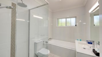 Motel & Serviced Apartments Leasehold for Sale - Stunning Presentation - Hilltops Region - EXCLUS...