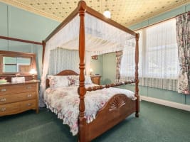 Award Winning Historic BnB or Private Residence Fully Furnished $325,000