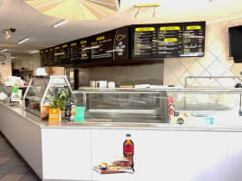 LEASEHOLD - Lavi Fish & Chips - 1P0604